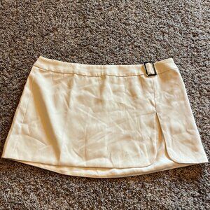 Pepper Mayo White Skirt